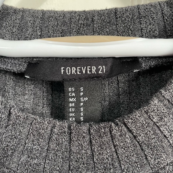 Forever 21 knit midi dress - Picture 2 of 2